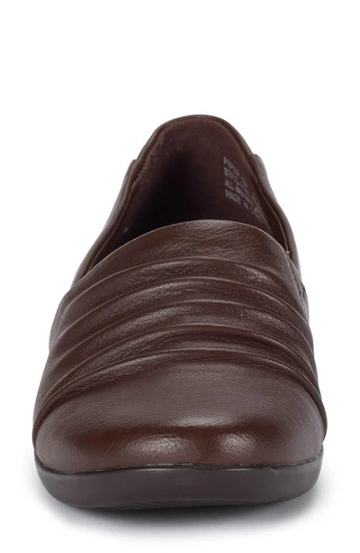 Baretraps Women's Piper Slip-on Flats Women's Shoes In Dark Brown