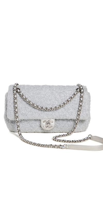 Pre-owned Chanel Sliver Knit Pluto Glitter Flap Crossbody