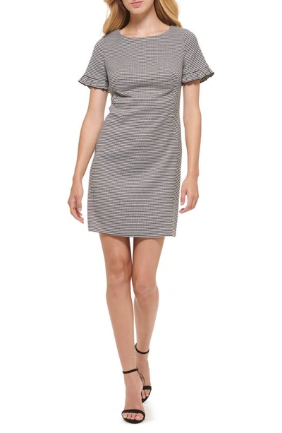 TOMMY HILFIGER SHORT SLEEVE PLEAT DETAIL PETITE HOUNDSTOOTH DRESS 