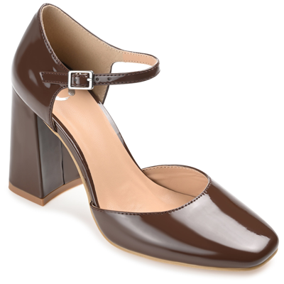 Journee Collection Collection Women's Hesster Wide Width Pump In Brown
