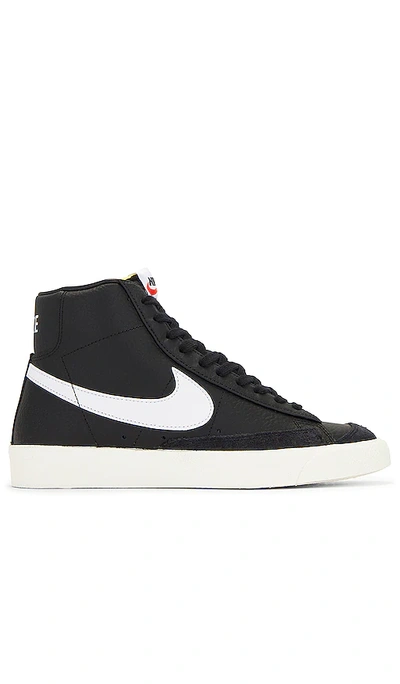 Nike Black Blazer Mid '77 Vintage Sneakers In Black/white-sail