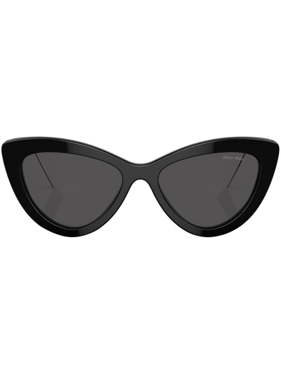 Miu Miu Two-tone Cat-eye Sunglasses In Schwarz