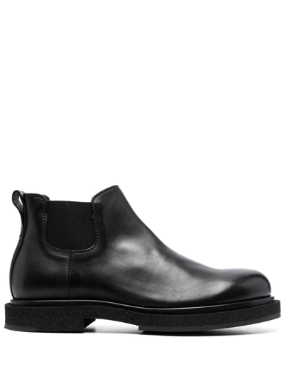 Officine Creative Leather Chelsea Boots In Schwarz