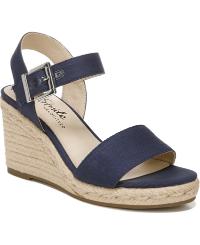 Lifestride Tango 2 Wedge Sandal In Lux Navy Canvas