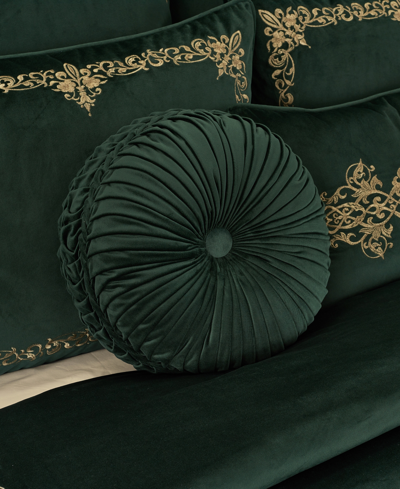 J Queen New York Noelle Tufted Decorative Pillow, 15" Round In Evergreen