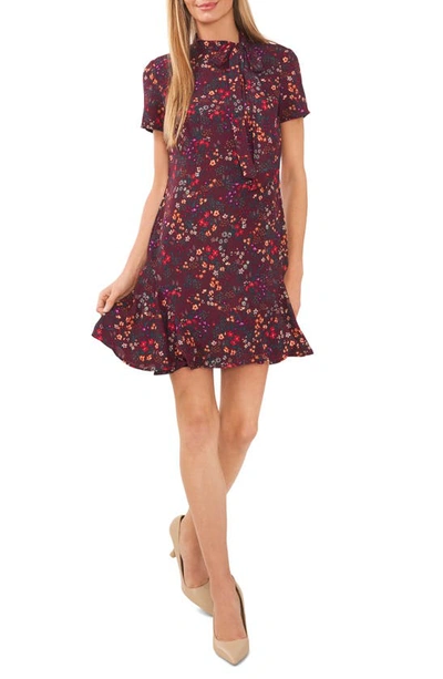 Cece Godet Floral Tie Neck Cap Sleeve Shift Dress In Spiced Wine