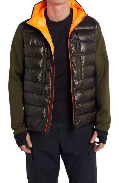 Moncler Logo-patch Padded Down Jacket In Green