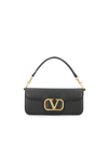 Valentino Vlogo Plaque Chained Shoulder Bag In Nero
