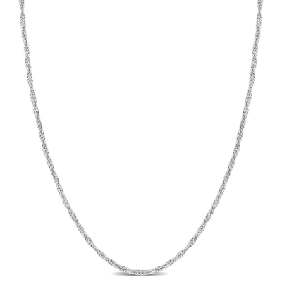 Amour Singapore Chain Necklace In Platinum In White