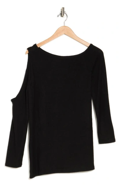 Go Couture Cold Shoulder Top In Black