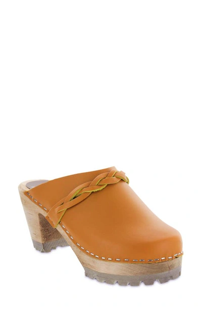Mia 'elsa' Clog In Mustard
