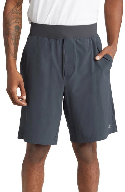 Alo Yoga Elastic Waistband Repetition Shorts In Anthracite