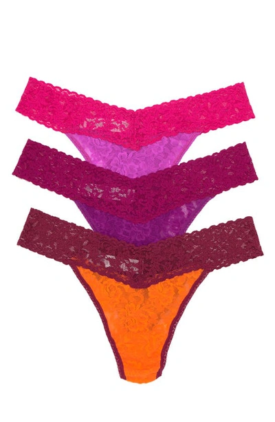 Hanky Panky Stretch Lace Thong Panties In Sisc