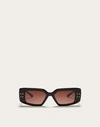 Valentino Rectangular Frame Sunglasses In Black/gradient Pink
