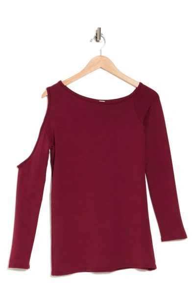 Go Couture Cold Shoulder Top In Rhodonite