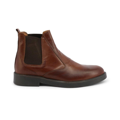 Duca Di Morrone Men Cosovaro Crust Leather Ankle Boots In Brown