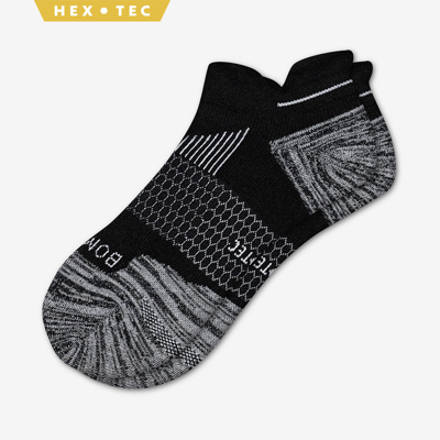 Bombas Running Ankle Socks In Black