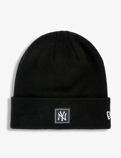New Era New York Yankees Logo-patch Knitted Beanie Hat In Black