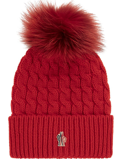 Moncler Grenoble Logo Embroidered Beanie In Red