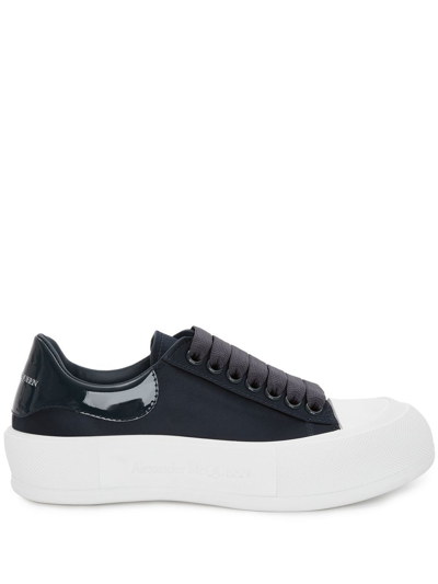 Alexander Mcqueen Deck Plimsoll Leather Trainers In Blk Blk White