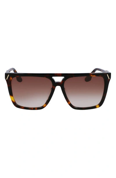 Victoria Beckham 57mm Gradient Navigator Sunglasses In Dark Havana