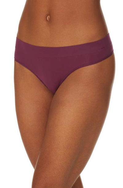 Dkny Litewear Seamless Thong In Grape Wine