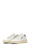 Autry Medalist Low Sneaker In White Leather/ Red