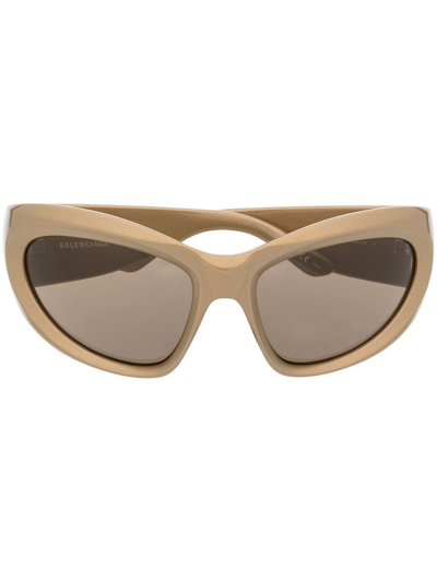 Balenciaga Gradient-lens Cat-eye Sunglasses In Gold