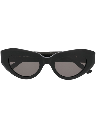 Balenciaga Oval-frame Sunglasses In Schwarz