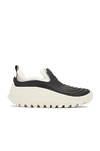 Moncler Acqua Boots Multicolour In White & Black