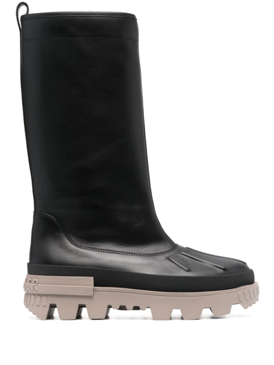 Moncler Calf-leather Round-toe Boots In Schwarz