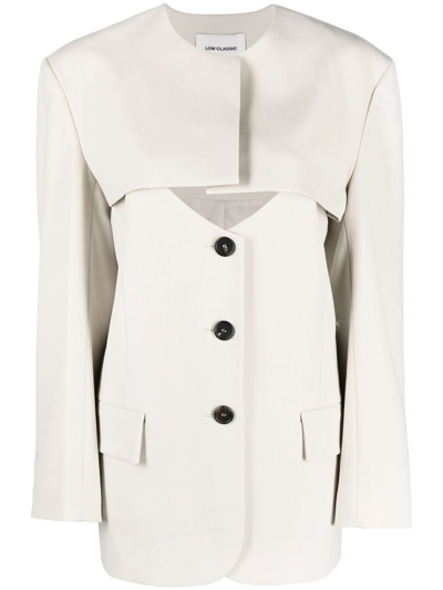 Low Classic Cut-out Buttoned Jacket In Grau