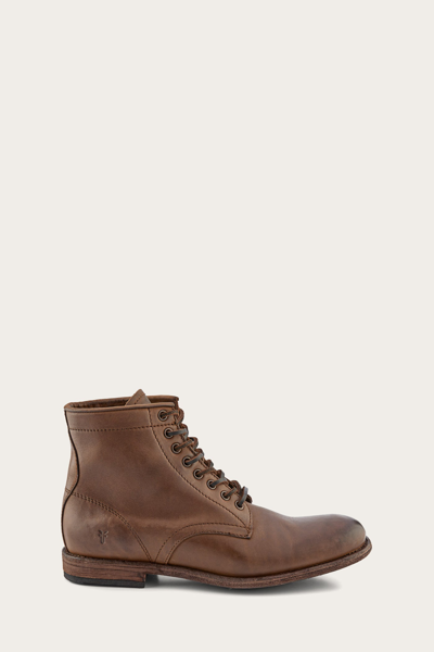 The Frye Company Tyler Lace Up In Tan