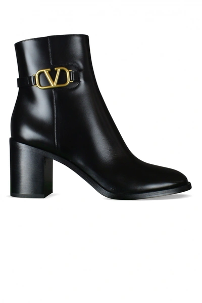 Valentino Garavani Vlogo Boots In Black