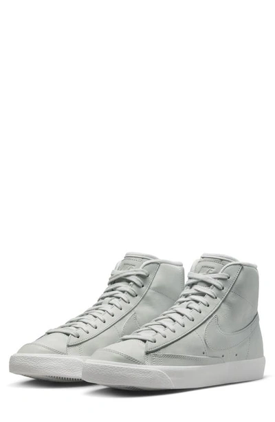 Nike Women's Blazer Mid Premium Shoes In Photon Dust/ Summit White