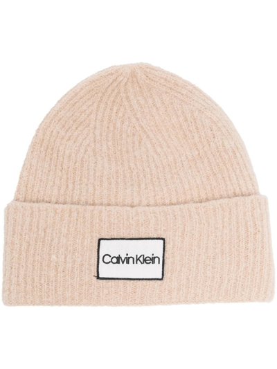 Calvin Klein Logo-patch Ribbed Beanie In Nude