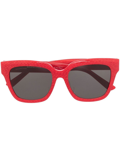Balenciaga Cat-eye Tinted Bb Sunglasses In Red