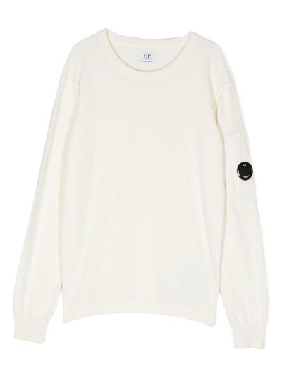 C.p. Company Teen Logo-patch Fine-knit Jumper In Weiss