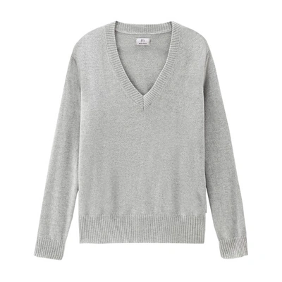 Woolrich Mixed Wool And Cashmere V-neck Sweater In Pearl Grey