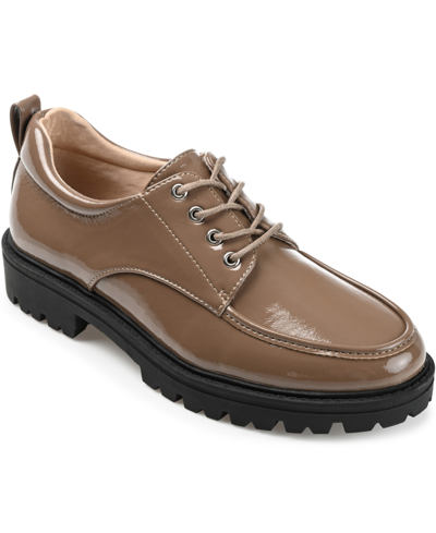 Journee Collection Women's Zina Lace Up Lug Sole Oxfords In Taupe