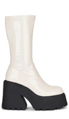 Steve Madden Arrow Platform Boot In Bone