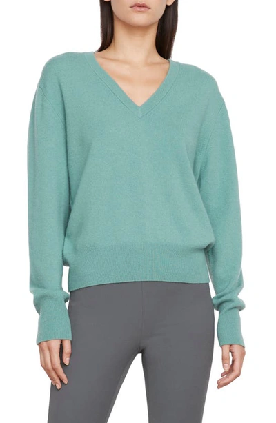Vince V-neck Wool & Cashmere-blend Sweater In Green