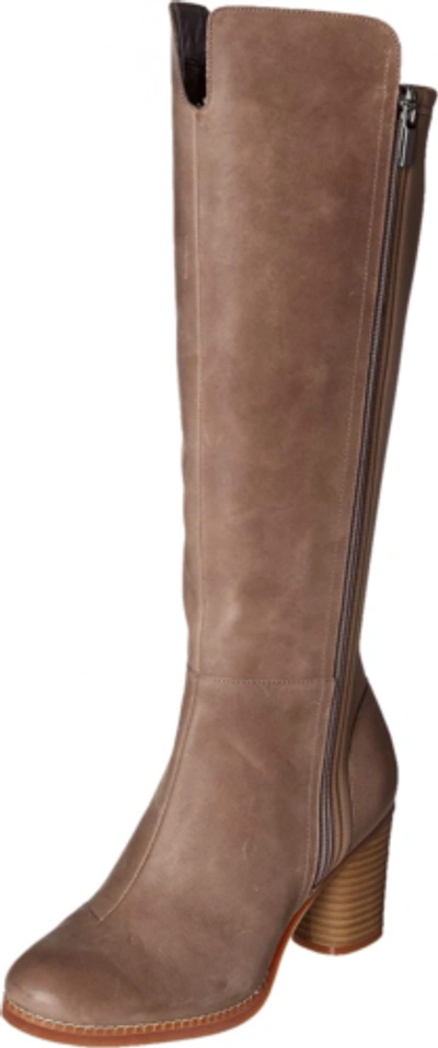Pre-owned Softwalk Women's Katia Fashion Boot In Taupe