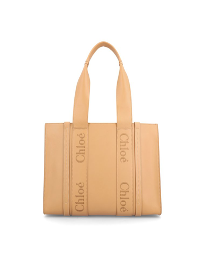 Chloé Medium Woody Tote Bag In Light Tan