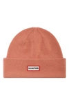 Hunter Play Essential Cuff Beanie In Rough Pink