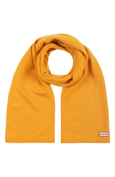 Hunter Play Essential Recycled Polyester Blend Scarf In Nomad Orange