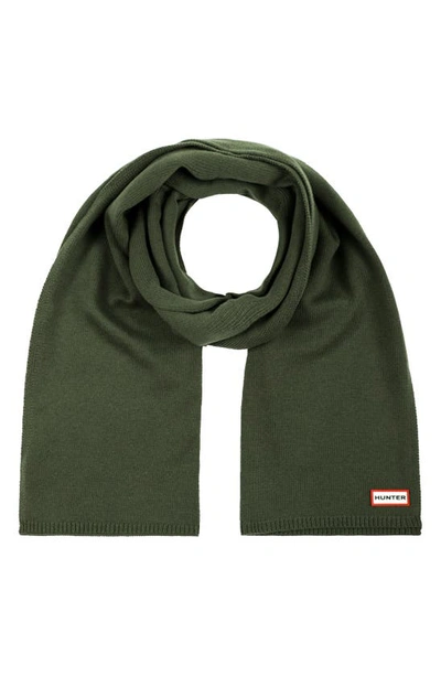 Hunter Play Essential Recycled Polyester Blend Scarf In Maa Green