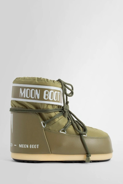 Moon Boot Boots In Green