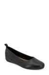 Andre Assous Nieve Featherweight Demi Wedge Flat In Black