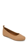 Andre Assous Nieve Featherweight Demi Wedge Flat In Camel